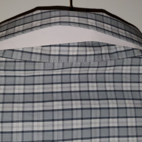 Varsity OSU Ohio State Buckeyes Long Sleeve Dress Shirt Shirt Men’s Large Plaid - Picture 4 of 5